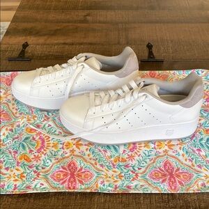 K-Swiss Women's White and Gray Sneakers